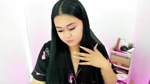 LOREN online show from 09/17/25, 05:58