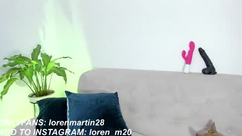 Snapshot of lorens_martin chatting on 09/23/25, 11:57 L O R E N online show from 09/23/25, 11:57