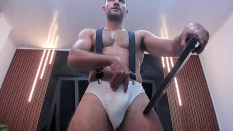  L O R E N Z O  Thumbs Up help  online show from 03/11/25, 06:41