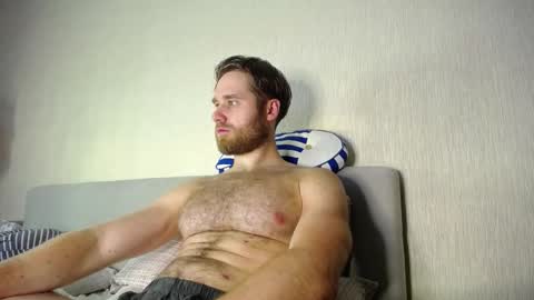 Snapshot of lorenzolux chatting on 09/23/25, 02:09 Lorenz online show from 09/23/25, 02:09
