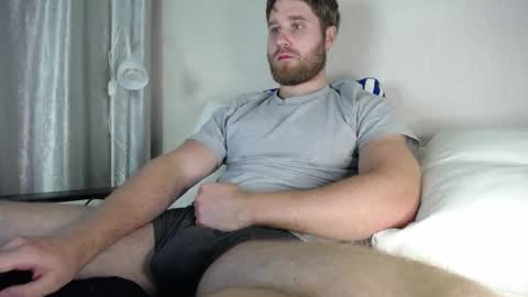 Snapshot of lorenzolux chatting on 09/24/25, 06:00 Lorenz online show from 09/24/25, 06:00