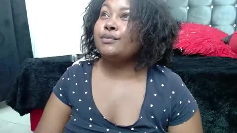 Snapshot of lorenztaylor chatting on 01/27/25, 02:10 lorena online show from 01/27/25, 02:10