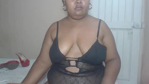 Snapshot of lorenztaylor chatting on 09/26/25, 09:35 lorena online show from 09/26/25, 09:35