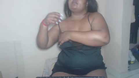 lorena online show from 10/12/25, 06:01