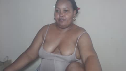 lorena online show from 10/27/25, 09:52