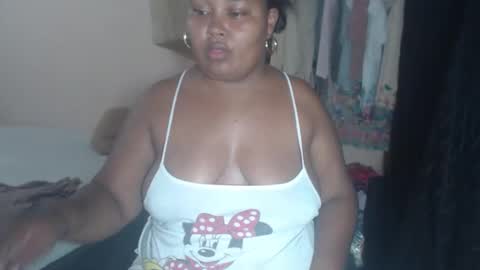 lorena online show from 11/10/25, 09:41