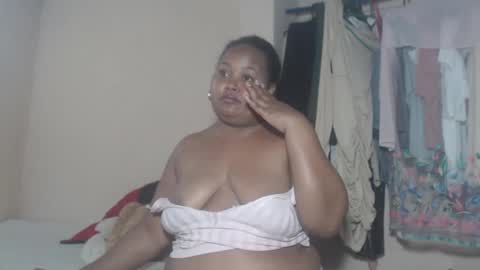 lorena online show from 11/15/25, 02:09