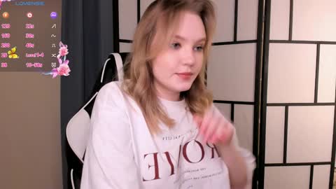 Snapshot of lorettacarnley chatting on 01/30/25, 07:15 Alice online show from 01/30/25, 07:15