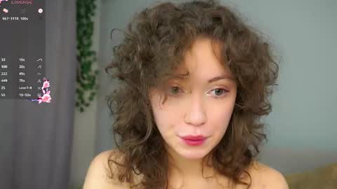 Naomi online show from 11/09/25, 11:25