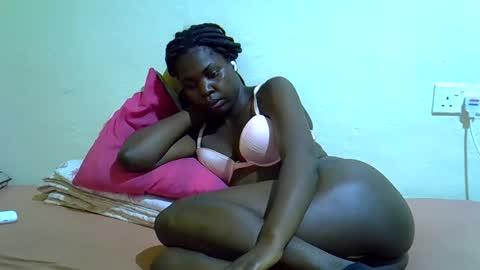 lorr982567 online show from 10/10/25, 10:20