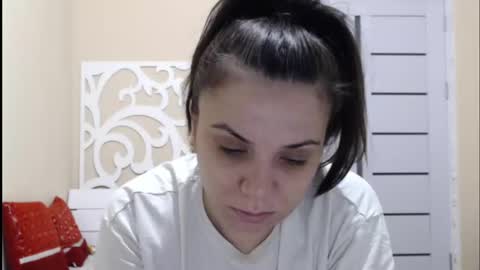 Snapshot of lorragrey chatting on 02/18/25, 04:37 LorraGrey online show from 02/18/25, 04:37