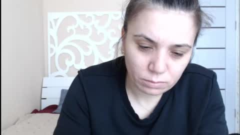 Snapshot of lorragrey chatting on 02/25/25, 12:03 LorraGrey online show from 02/25/25, 12:03