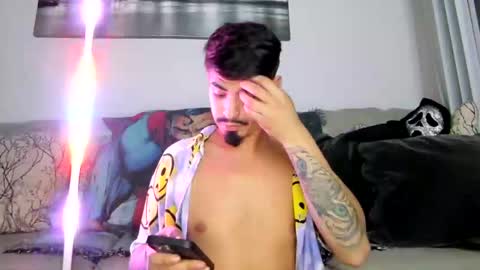 LosRompeCamera online show from 11/12/25, 08:04