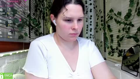 Alisa   My darlings online show from 02/02/25, 10:49