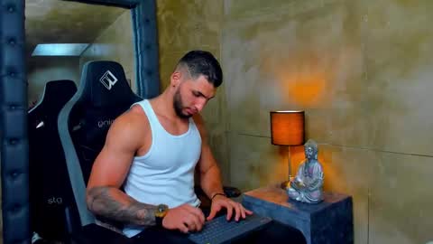 Snapshot of louis_connor chatting on 09/18/25, 09:39 Louis online show from 09/18/25, 09:39