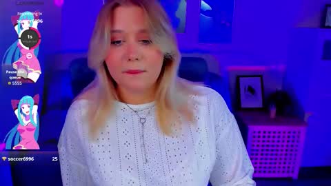 Snapshot of louisemous chatting on 11/19/25, 10:21 Loise online show from 11/19/25, 10:21