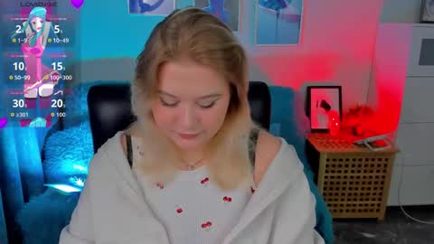 Snapshot of louisemous chatting on 11/24/25, 09:03 Loise online show from 11/24/25, 09:03