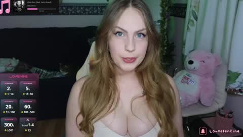 Snapshot of lovalentine chatting on 12/17/24, 05:18 Lo Valentine online show from 12/17/24, 05:18