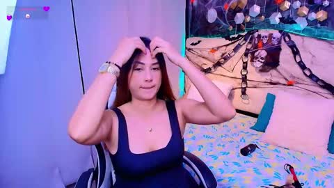 Snapshot of love_ainhoa chatting on 10/15/25, 02:50 Ainhoa online show from 10/15/25, 02:50