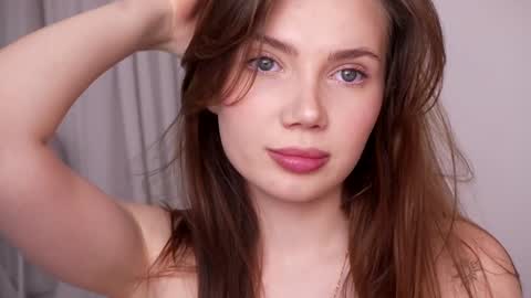 Sofi   online show from 01/27/25, 09:11