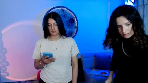 Snapshot of love_oftwo chatting on 02/17/25, 10:36 Melisa Emily online show from 02/17/25, 10:36