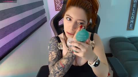 Snapshot of love_sharol chatting on 12/10/24, 11:30 Sharol Leon online show from 12/10/24, 11:30