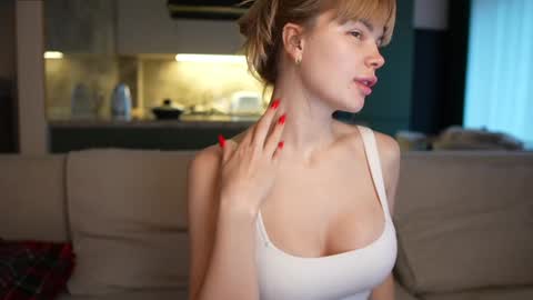 love you to123 online show from 11/09/25, 06:01