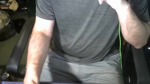 Snapshot of lovebird71 chatting on 11/14/25, 12:53 lovebird71 online show from 11/14/25, 12:53