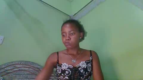 Snapshot of lovegal335 chatting on 11/21/25, 06:50 lovegal335 online show from 11/21/25, 06:50