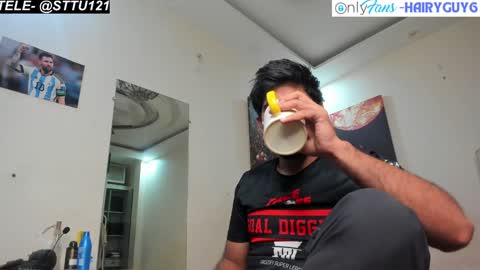 Snapshot of lovehairyindian chatting on 12/04/24, 08:12 Indian hairy online show from 12/04/24, 08:12
