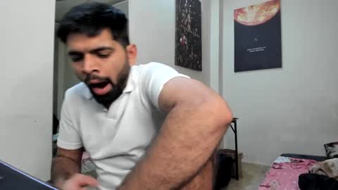 Snapshot of lovehairyindian chatting on 03/02/25, 06:30 Indian hairy online show from 03/02/25, 06:30