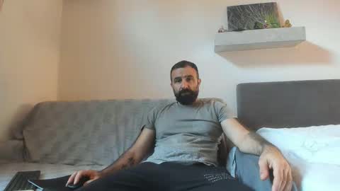 Snapshot of loveivat80 chatting on 11/02/25, 06:49 loveivat80 online show from 11/02/25, 06:49