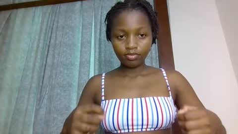 lovelbrownie online show from 10/24/25, 10:11