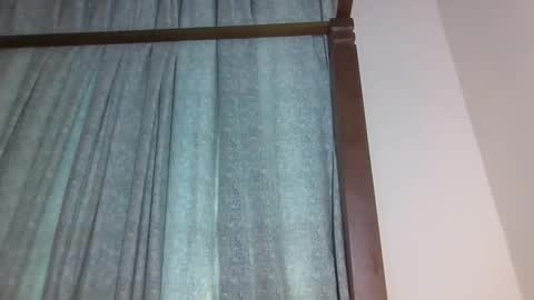 lovelbrownie online show from 11/01/25, 10:50