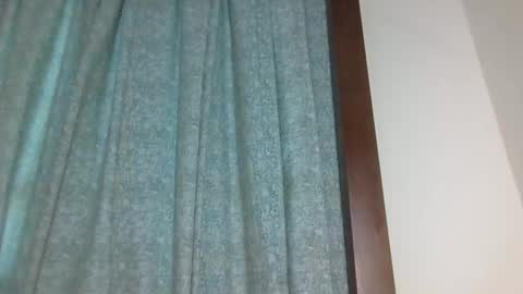 lovelbrownie online show from 11/08/25, 10:15