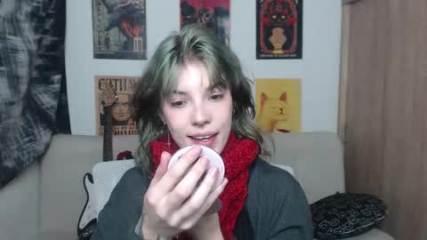 Snapshot of lovely_cass chatting on 02/18/25, 04:48 Cassie online show from 02/18/25, 04:48