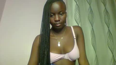 Snapshot of lovely_choco chatting on 10/18/25, 09:59 Choco online show from 10/18/25, 09:59