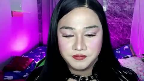 Snapshot of lovely_coleen chatting on 11/19/25, 04:18 lovely_coleen online show from 11/19/25, 04:18