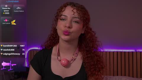Snapshot of lovely_emma18 chatting on 01/30/25, 06:10 Emma online show from 01/30/25, 06:10