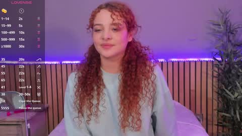 Snapshot of lovely_emma18 chatting on 03/11/25, 06:19 Emma online show from 03/11/25, 06:19