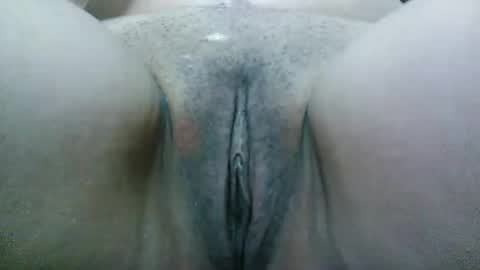 Snapshot of lovely_lady79 chatting on 12/21/24, 04:30 lovely_lady79 online show from 12/21/24, 04:30