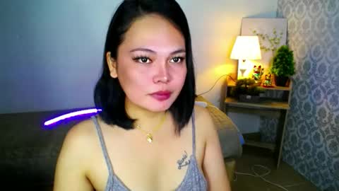 lovely_mara69x online show from 10/14/25, 08:42