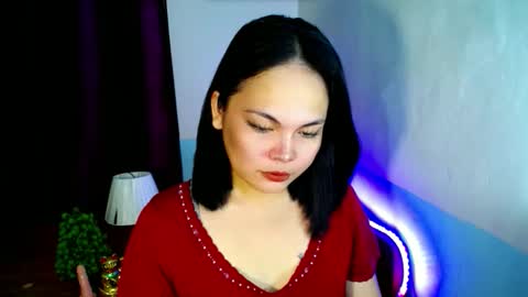 lovely_mara69x online show from 11/10/25, 12:20