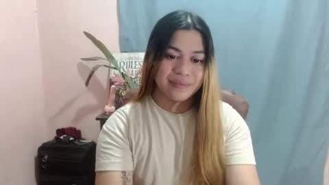 lovely_ricaxxx online show from 10/06/25, 05:27