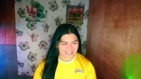 lovely_ricaxxx online show from 11/21/25, 12:59