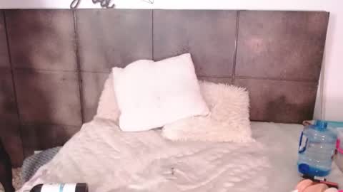 Hi guys online show from 10/28/25, 03:47