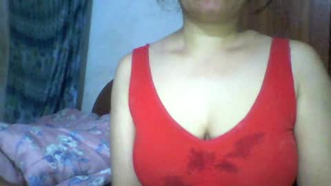 Snapshot of lovely_sweet_girl chatting on 12/11/24, 09:30 katrina follow me guys online show from 12/11/24, 09:30