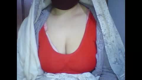 Snapshot of lovely_sweet_girl chatting on 01/06/25, 12:05 katrina follow me guys online show from 01/06/25, 12:05