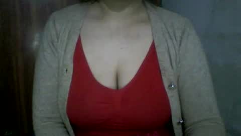 Snapshot of lovely_sweet_girl chatting on 02/11/25, 09:25 katrina follow me guys online show from 02/11/25, 09:25