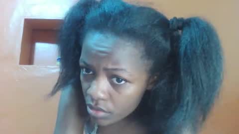 Lovely yvonne online show from 10/24/25, 12:19